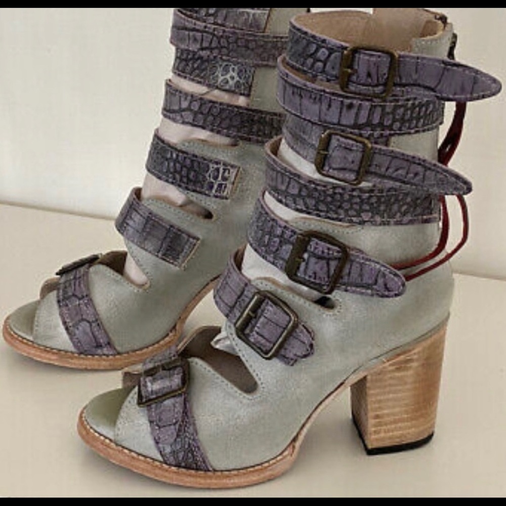 SWAP W CASEY Freebird by Steven Bond Ice w/purple snake straps sz6 - Picture 2 of 3